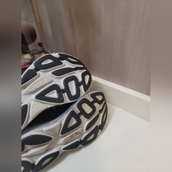 Hoka Bondi 8 Women's Size 10 B - Picture 6 of 14